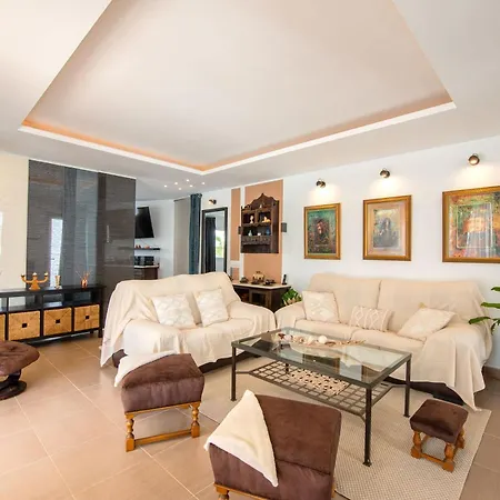 House Of Dreams * تشاركو ديل بالو